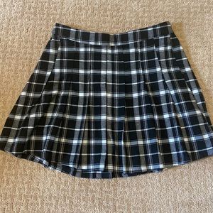 Euc Hollister plaid skirt!